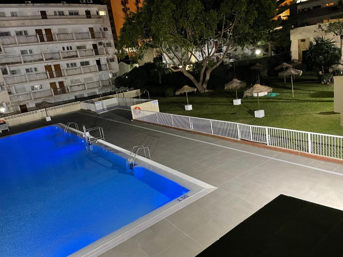Apartamento Totalmente Reformado Con Piscina Y Jardines Al Lado De La Playa De La Carihuela Torremolinos Exteriér fotografie