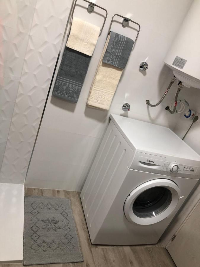 Apartamento Totalmente Reformado Con Piscina Y Jardines Al Lado De La Playa De La Carihuela Torremolinos Exteriér fotografie