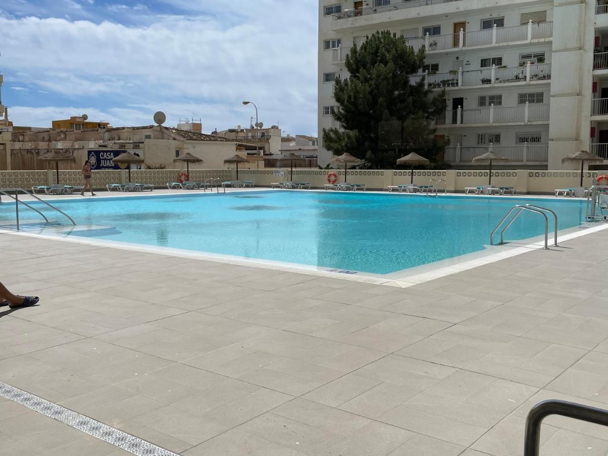 Apartamento Totalmente Reformado Con Piscina Y Jardines Al Lado De La Playa De La Carihuela Torremolinos Exteriér fotografie