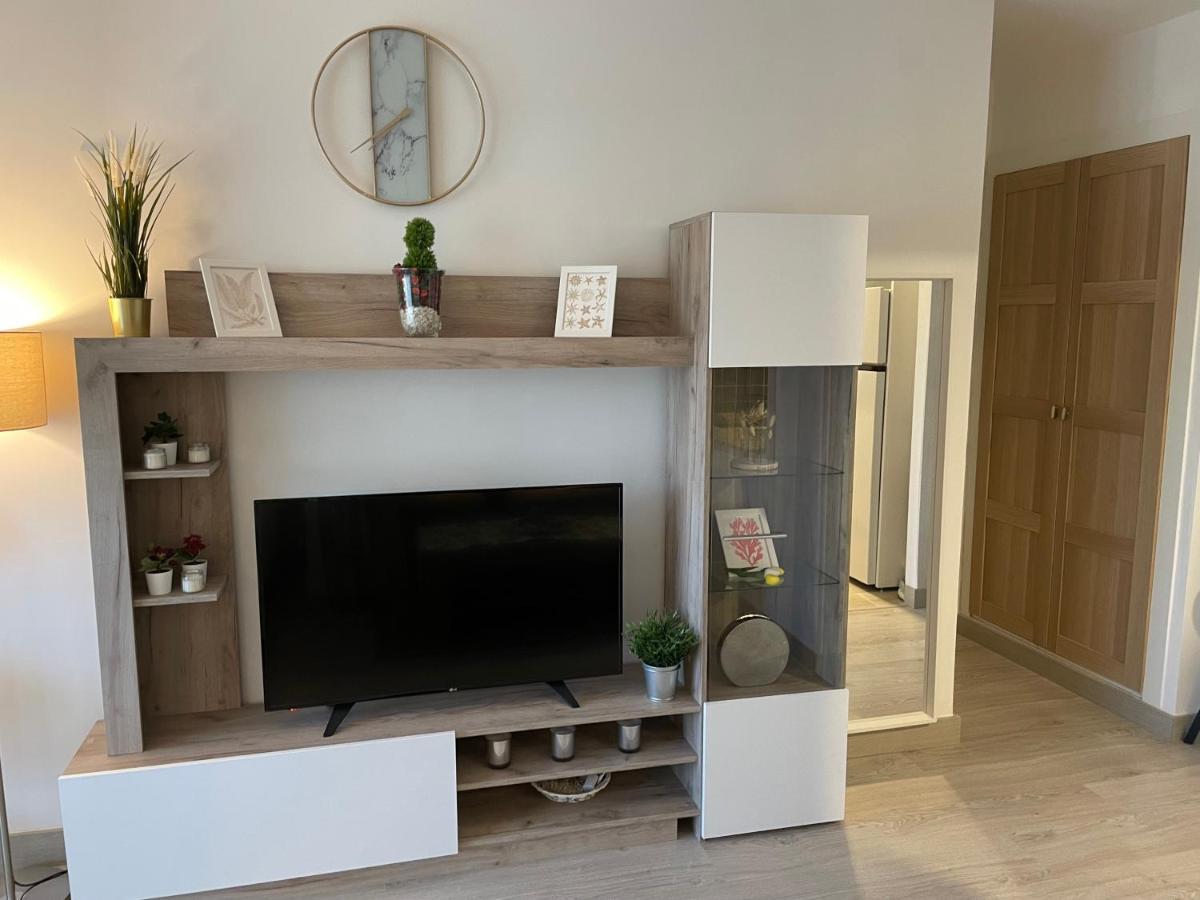 Apartamento Totalmente Reformado Con Piscina Y Jardines Al Lado De La Playa De La Carihuela Torremolinos Exteriér fotografie