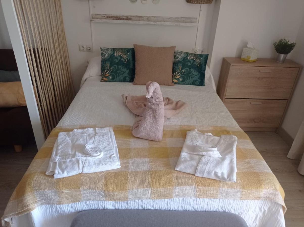 Apartamento Totalmente Reformado Con Piscina Y Jardines Al Lado De La Playa De La Carihuela Torremolinos Exteriér fotografie
