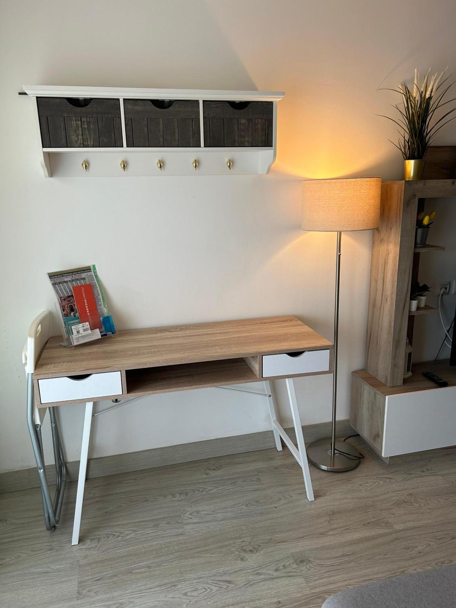 Apartamento Totalmente Reformado Con Piscina Y Jardines Al Lado De La Playa De La Carihuela Torremolinos Exteriér fotografie